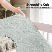 Load image into Gallery viewer, Isla Fitted Crib Sheets (Daisies)