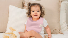 Load and play video in Gallery viewer, 8-Pack Urban Quin Drool Bibs