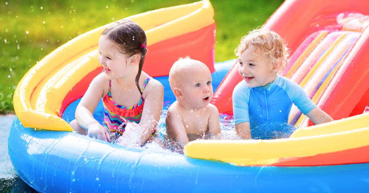 Simple Water Play Ideas for Toddlers: Easy Ways to Engage The Senses Without Screen Time