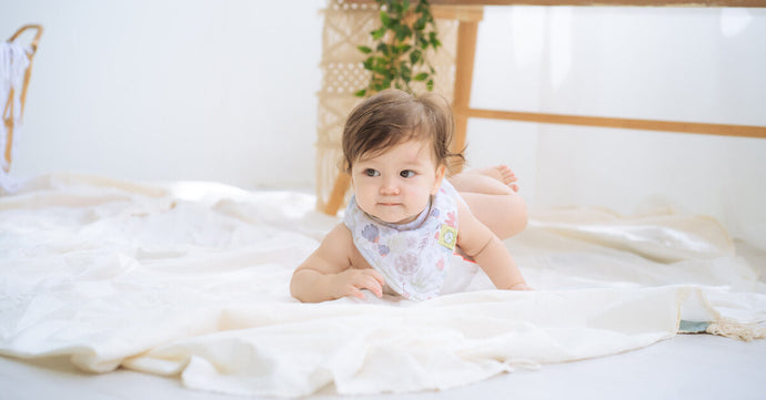 Your Baby's Development: Rolling