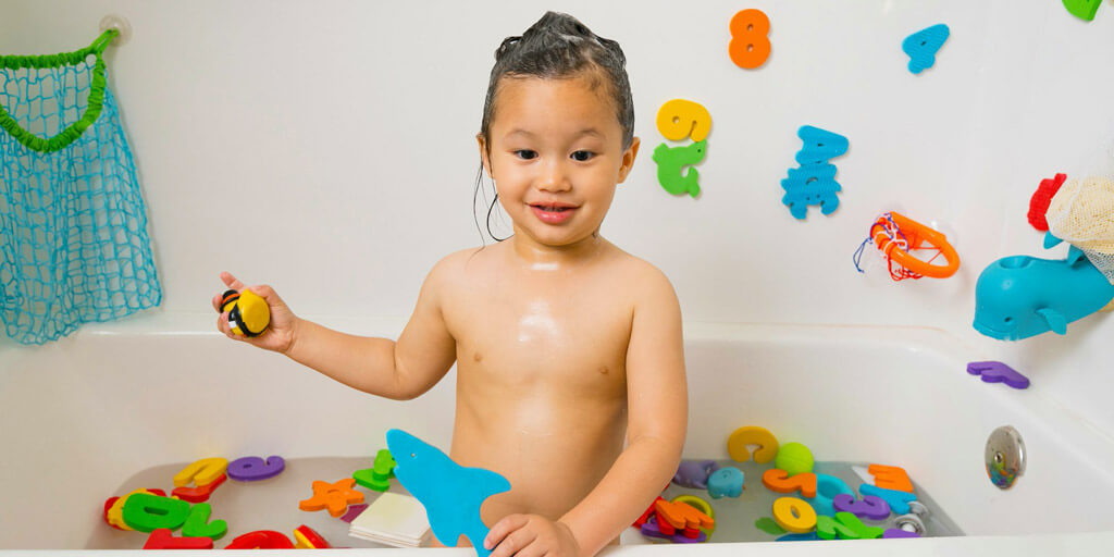baby bath time