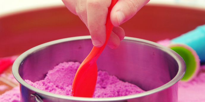 Bringing The Beach Inside With Kinetic Sand