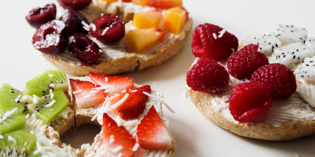 10 Easy, Fun Toddler Snacks