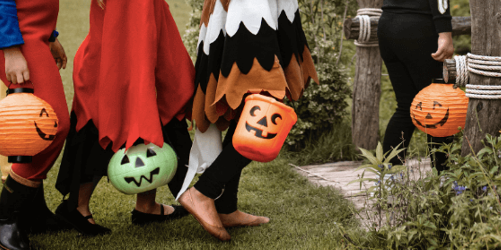 Fabulous Family Halloween Costumes