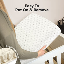 Load image into Gallery viewer, Soothe Fitted Crib Sheet (Bumble Bear)
