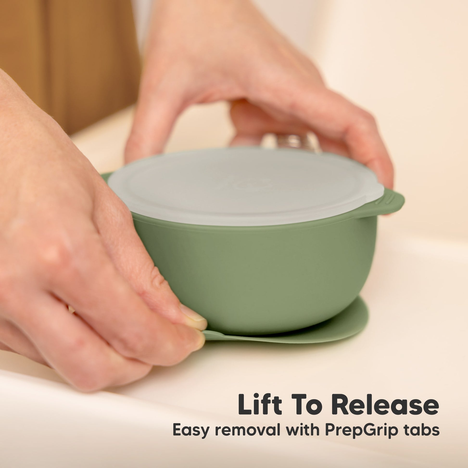 Lift-to-release PrepGrip tabs allow easy removal of the suction bowl.
 27862230270138